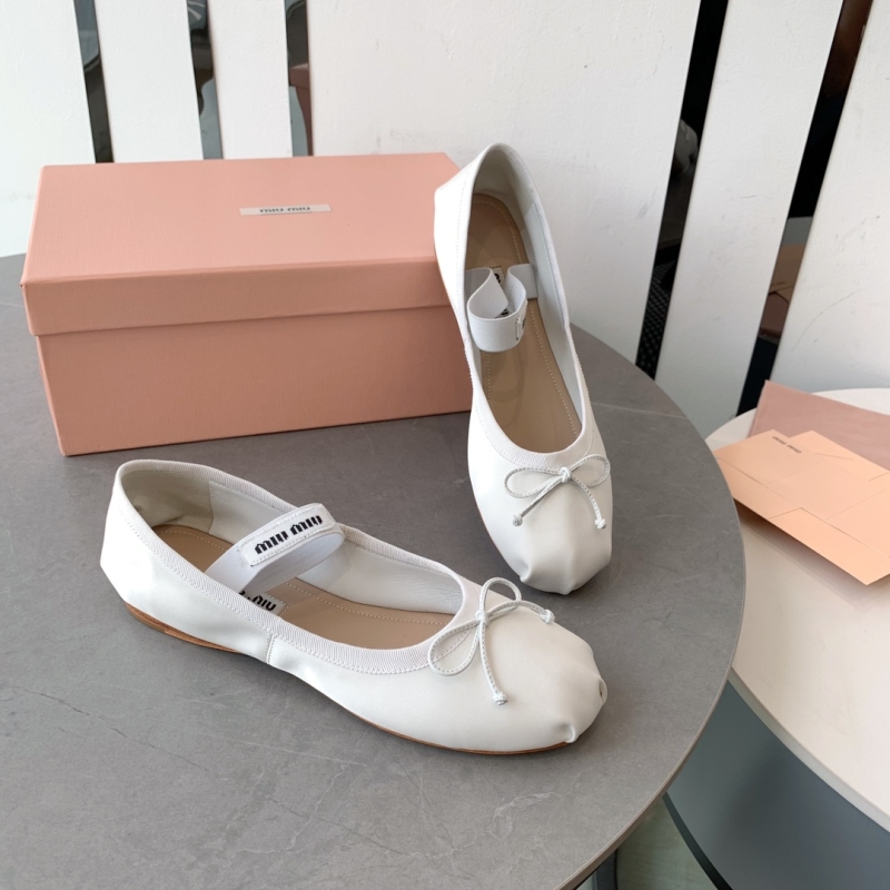 Miu Miu flat shoes